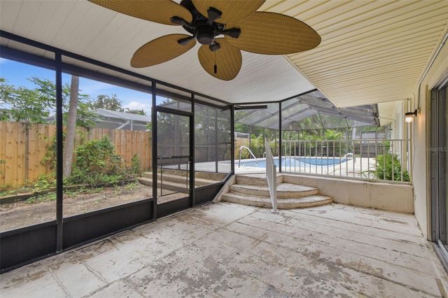 1200 LAKE VALRICO LANE, Valrico, FL 33594
