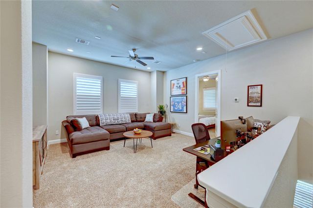 131 Mcgoey Circle, Shenandoah, TX 77384
