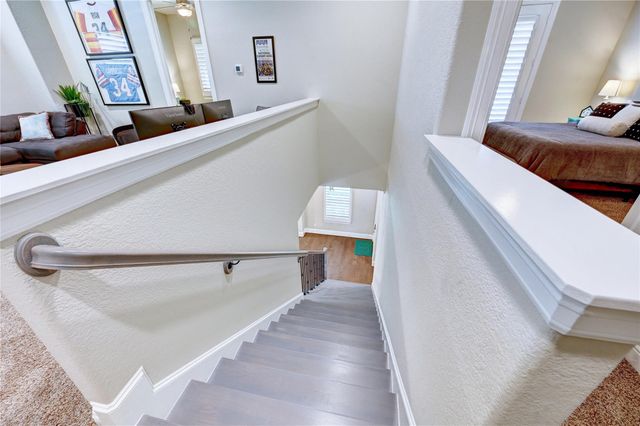 131 Mcgoey Circle, Shenandoah, TX 77384