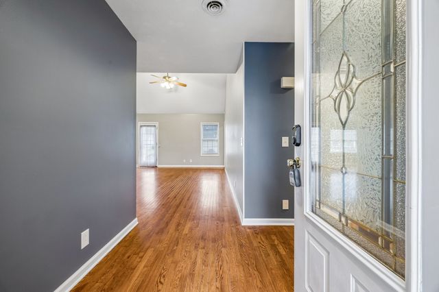 117 Brandywine Ln, Springfield, TN 37172