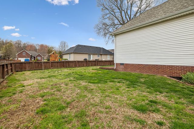 117 Brandywine Ln, Springfield, TN 37172