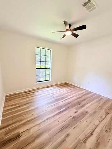 15 Patrick Henry, White Hall, AR 71602