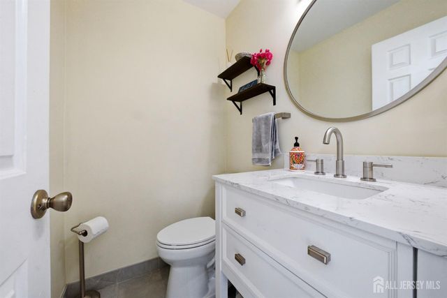 107 van dyke Court, Hillsborough, NJ 08844