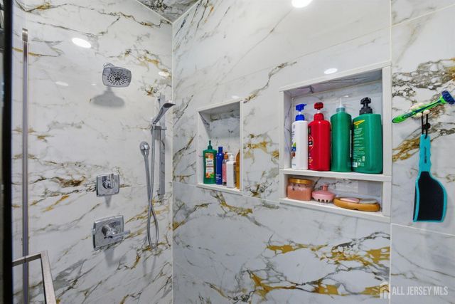 107 van dyke Court, Hillsborough, NJ 08844