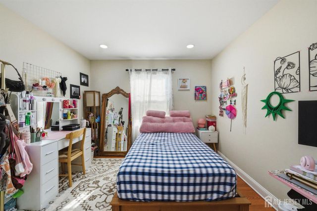 107 van dyke Court, Hillsborough, NJ 08844