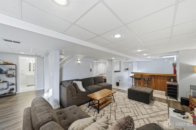 107 van dyke Court, Hillsborough, NJ 08844