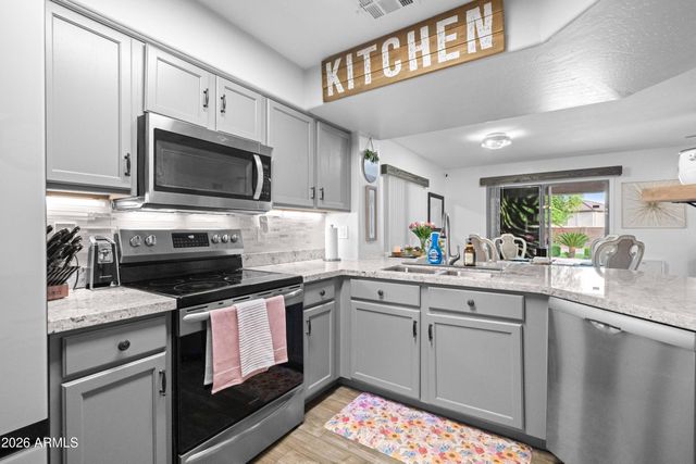 16751 N 152ND Lane, Surprise, AZ 85374