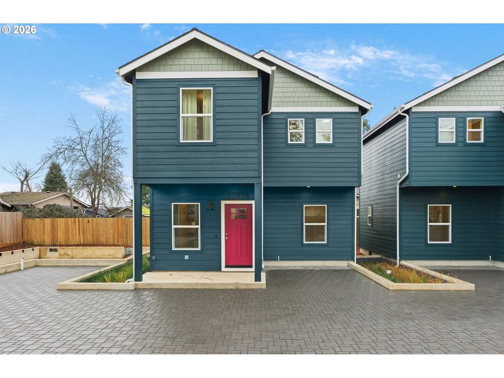 5592 BURNETT Ave B, Eugene, OR 97402