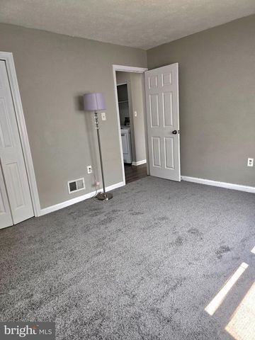8313 GIBBONS DR, Fort Washington, MD 20744