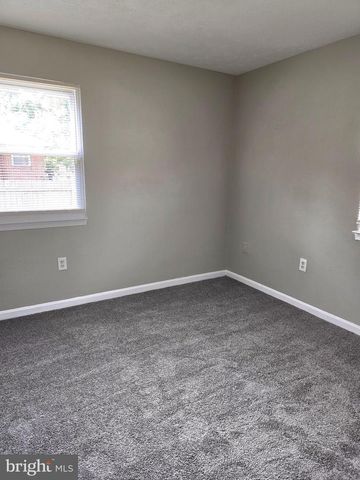 8313 GIBBONS DR, Fort Washington, MD 20744
