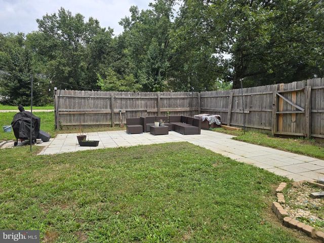 8313 GIBBONS DR, Fort Washington, MD 20744