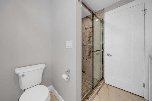 26 Richardson Ave 26, North Andover, MA 01845