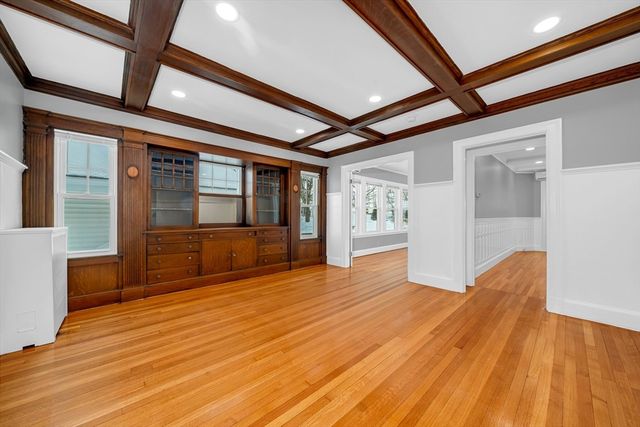 26 Richardson Ave 26, North Andover, MA 01845