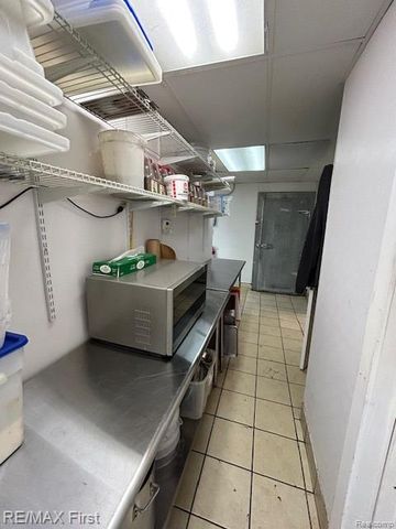 18035 Conant Street, Detroit, MI 48234