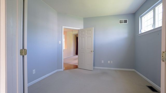 412 BUTTONWOOD LN, Oxford, PA 19363