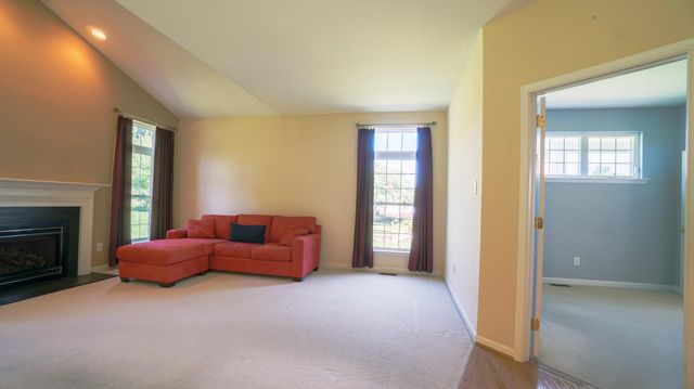 412 BUTTONWOOD LN, Oxford, PA 19363