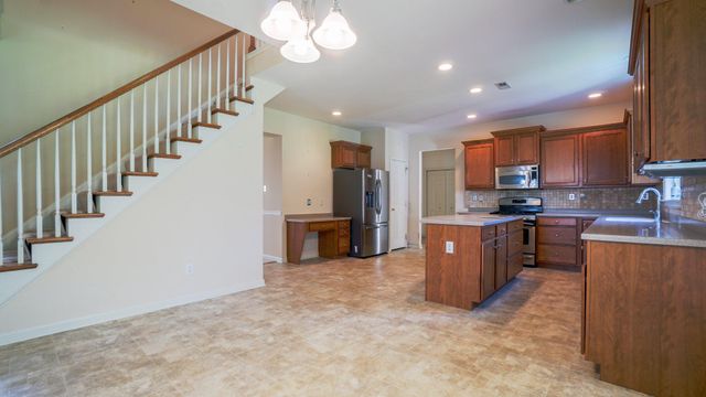 412 BUTTONWOOD LN, Oxford, PA 19363