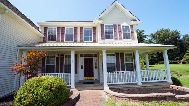 412 BUTTONWOOD LN, Oxford, PA 19363