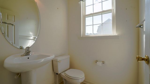 412 BUTTONWOOD LN, Oxford, PA 19363