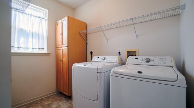 412 BUTTONWOOD LN, Oxford, PA 19363