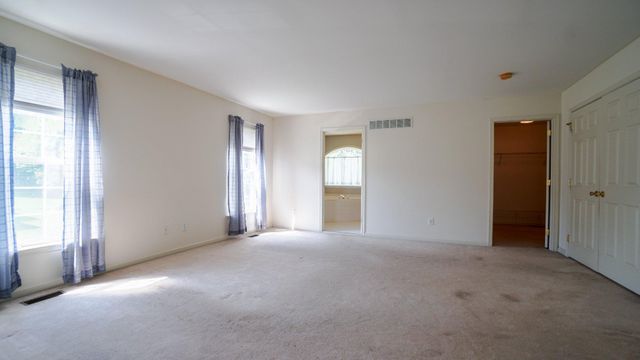 412 BUTTONWOOD LN, Oxford, PA 19363