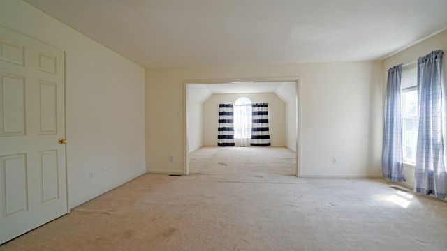 412 BUTTONWOOD LN, Oxford, PA 19363