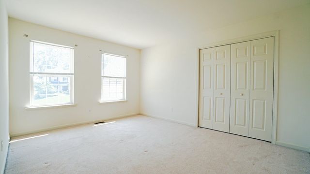 412 BUTTONWOOD LN, Oxford, PA 19363