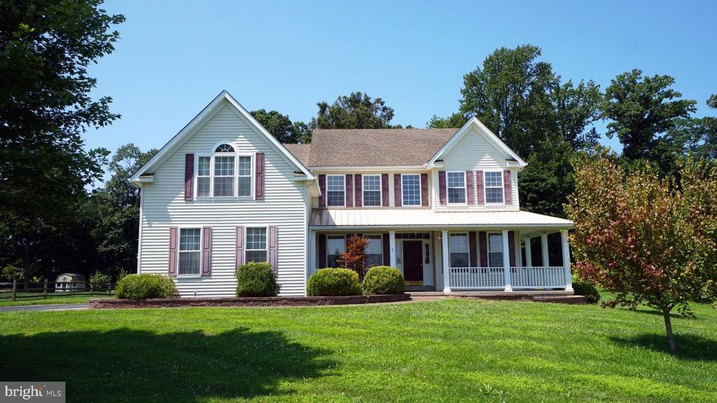 412 BUTTONWOOD LN, Oxford, PA 19363
