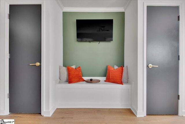 3051 State Park Road, Greenville, SC 29609