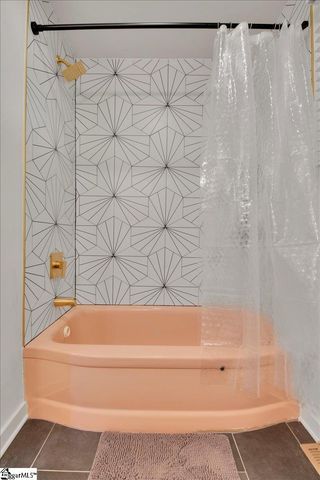 3051 State Park Road, Greenville, SC 29609