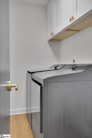 3051 State Park Road, Greenville, SC 29609