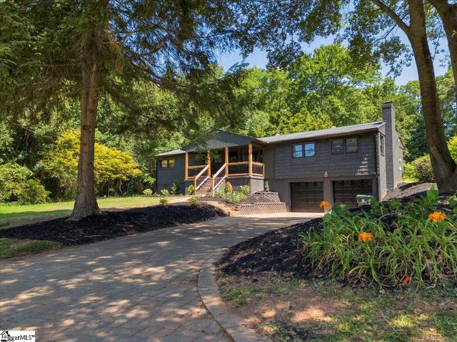 3051 State Park Road, Greenville, SC 29609