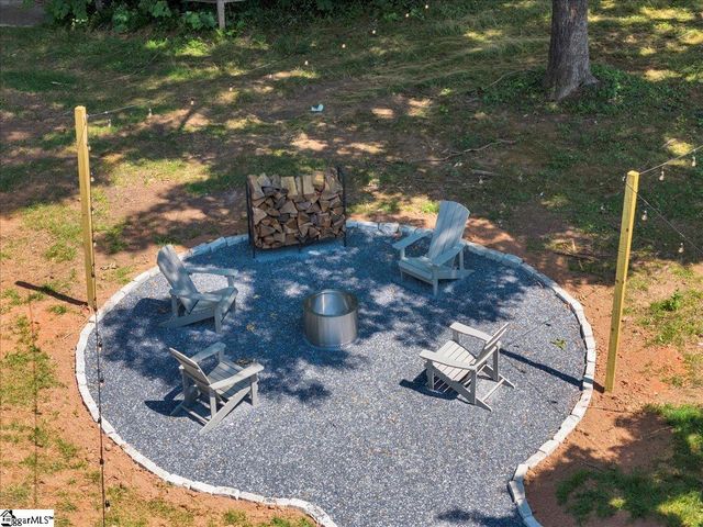 3051 State Park Road, Greenville, SC 29609