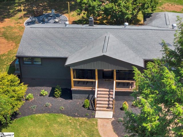 3051 State Park Road, Greenville, SC 29609