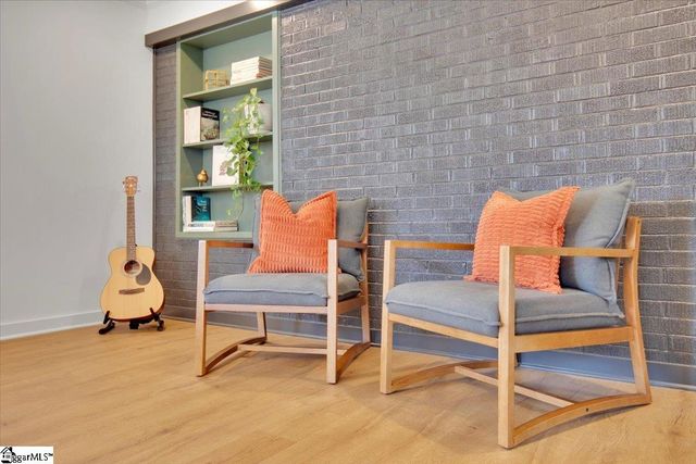 3051 State Park Road, Greenville, SC 29609