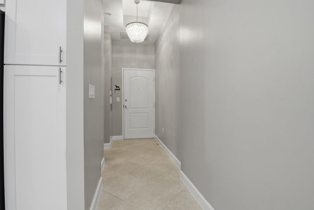 801 S Olive Avenue 206, West Palm Beach, FL 33401