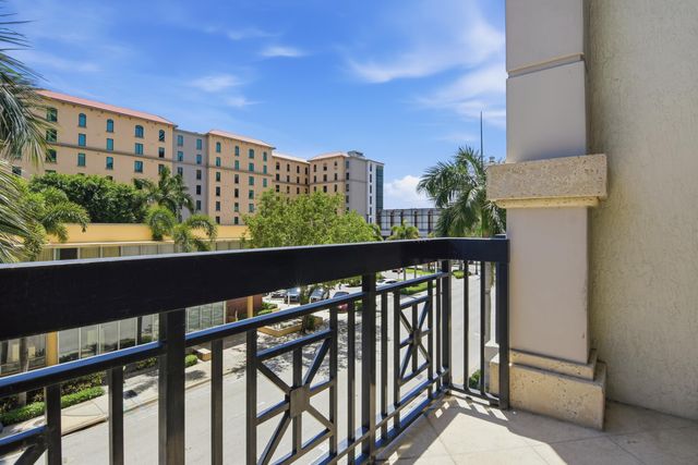 801 S Olive Avenue 206, West Palm Beach, FL 33401