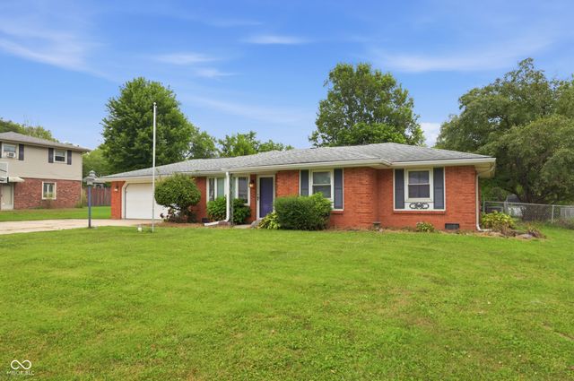 5670 S Rowena Court, Pendleton, IN 46064