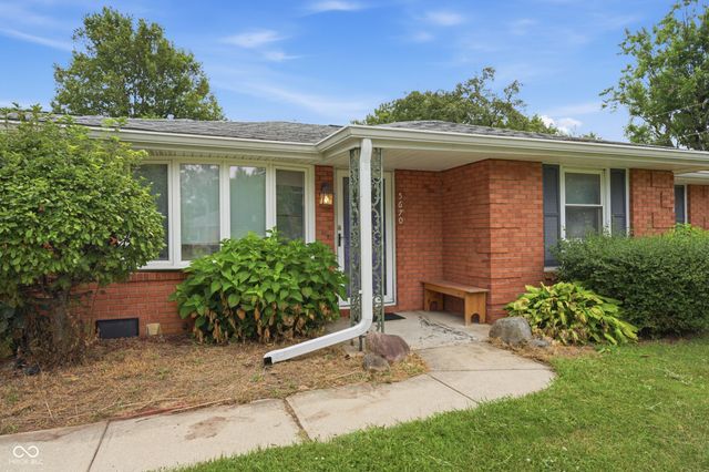 5670 S Rowena Court, Pendleton, IN 46064