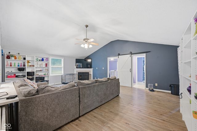 5670 S Rowena Court, Pendleton, IN 46064