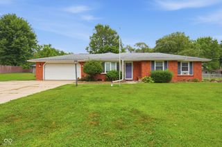 5670 S Rowena Court, Pendleton, IN 46064