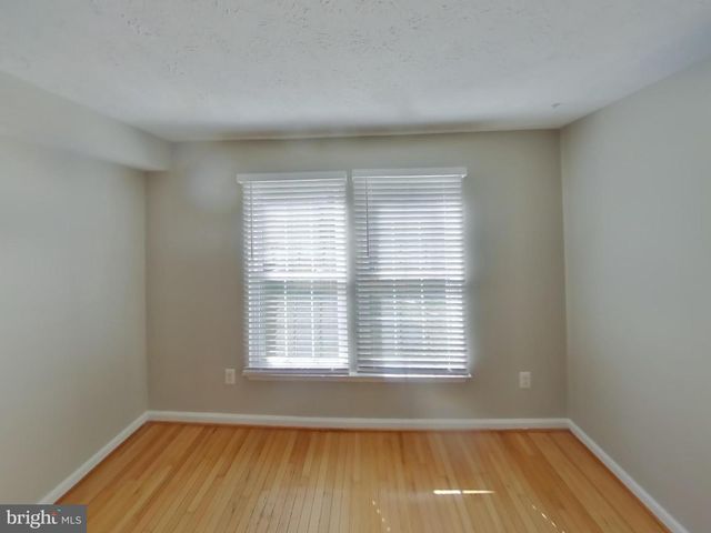 9851 BAYLINE CIR, Owings Mills, MD 21117