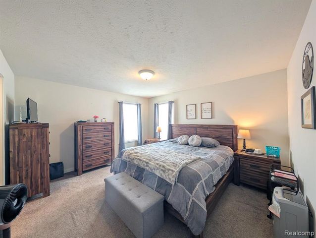 11219 Wildbrook Court, South Lyon, MI 48178