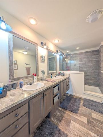 11219 Wildbrook Court, South Lyon, MI 48178