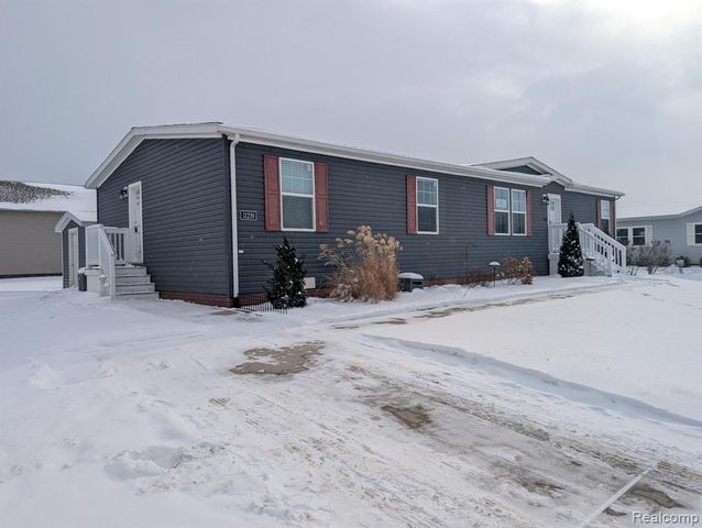 11219 Wildbrook Court, South Lyon, MI 48178