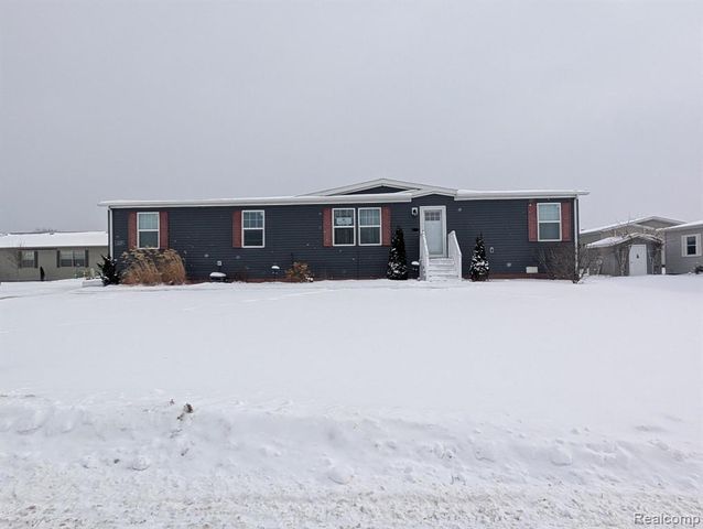 11219 Wildbrook Court, South Lyon, MI 48178