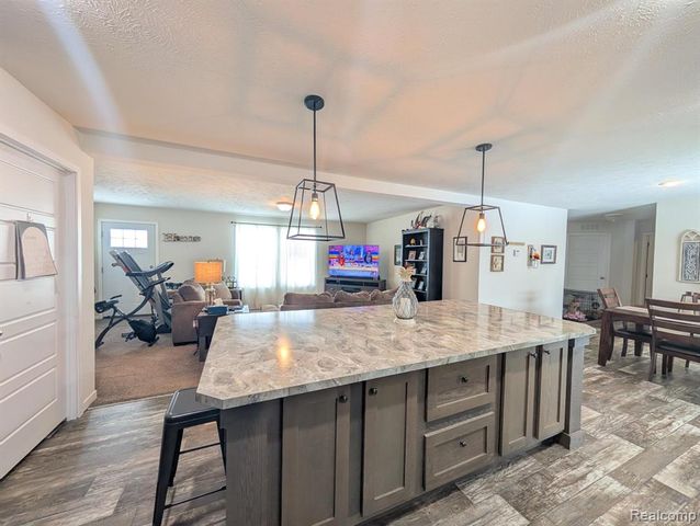 11219 Wildbrook Court, South Lyon, MI 48178