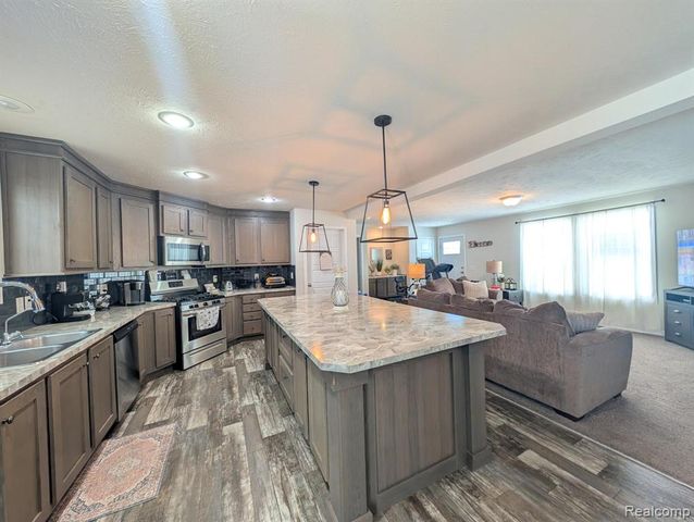 11219 Wildbrook Court, South Lyon, MI 48178