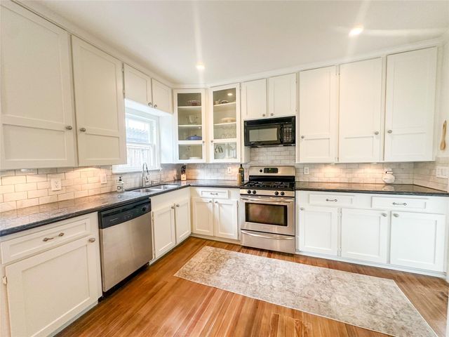 4006 Oak Ridge Street, Houston, TX 77009