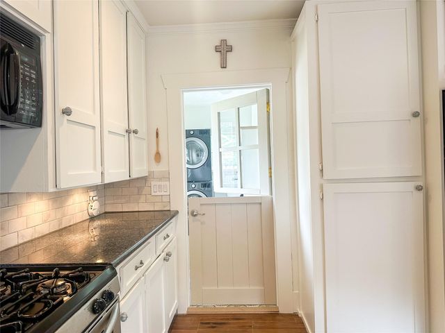4006 Oak Ridge Street, Houston, TX 77009